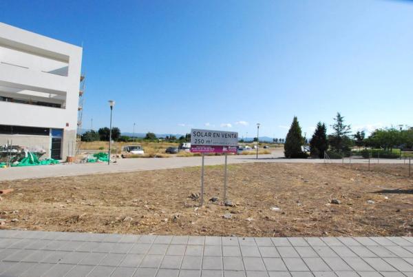 Terreno en Parque de la Bombilla-Pla de Rascanya photo 1