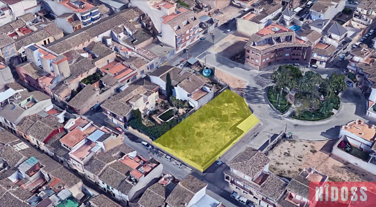 Land for sale in La Pobla de Vallbona, Valencia photo 3