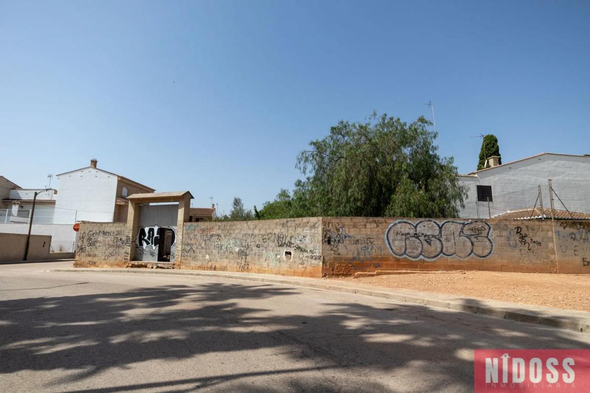 Land for sale in La Pobla de Vallbona, Valencia photo 4