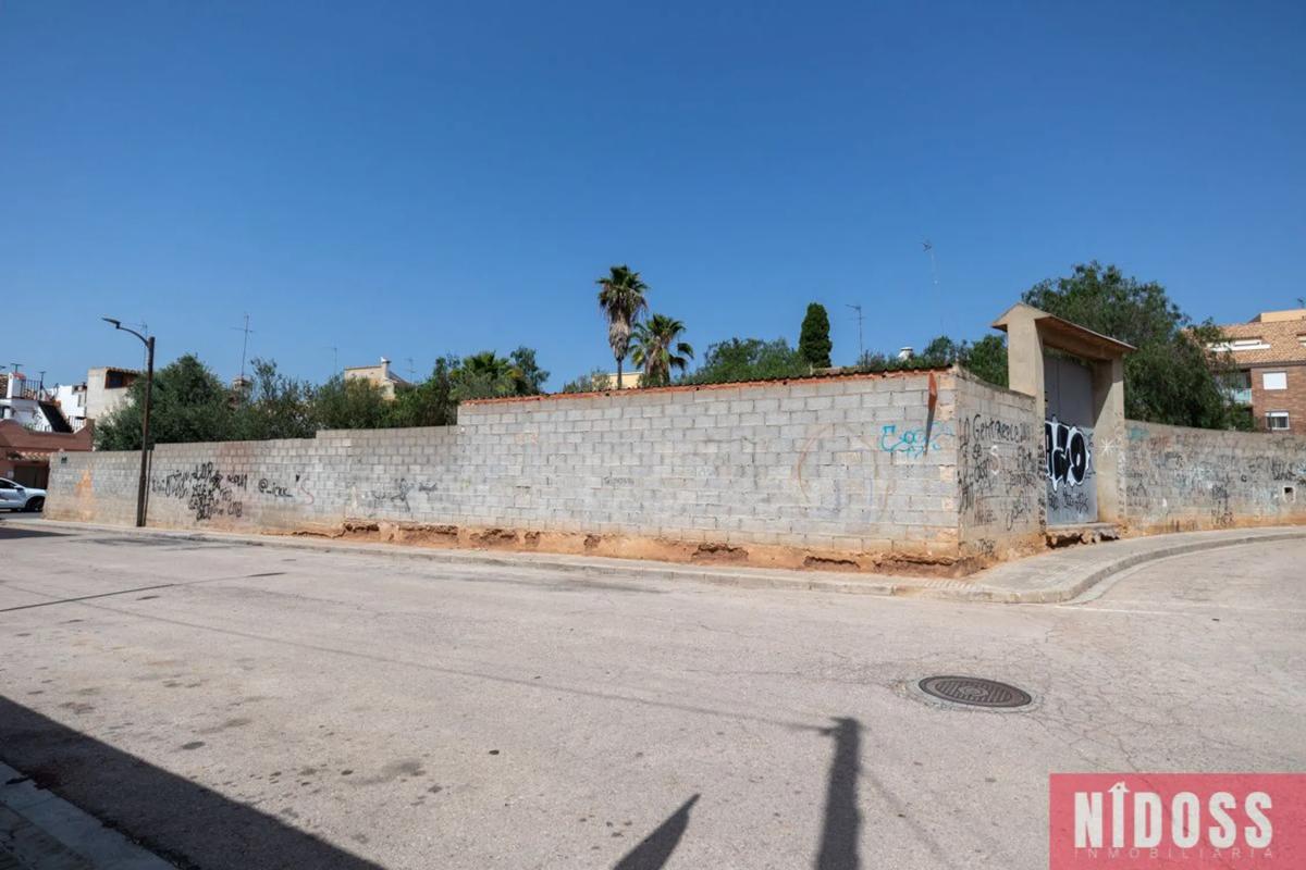 Land for sale in La Pobla de Vallbona, Valencia photo 5