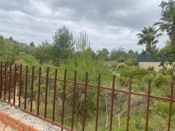 Terreno en Urbanizaciones thumbnail 1