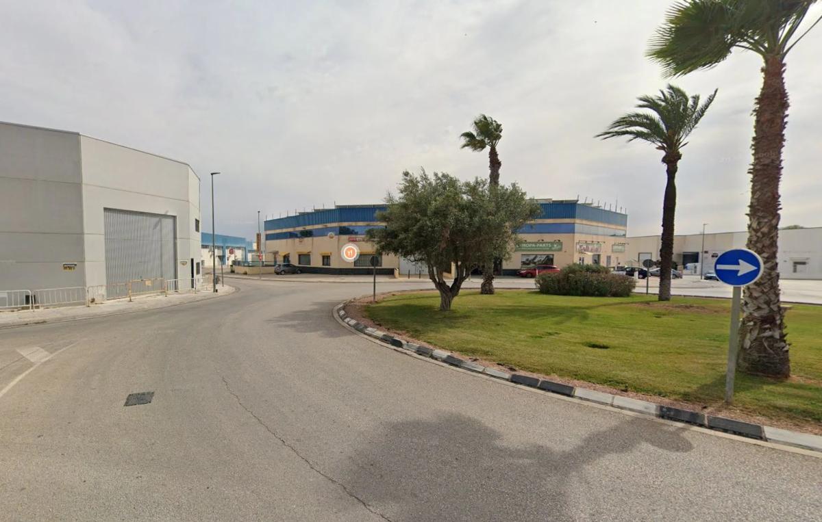 Land for sale in La Pobla de Vallbona, Valencia photo 4