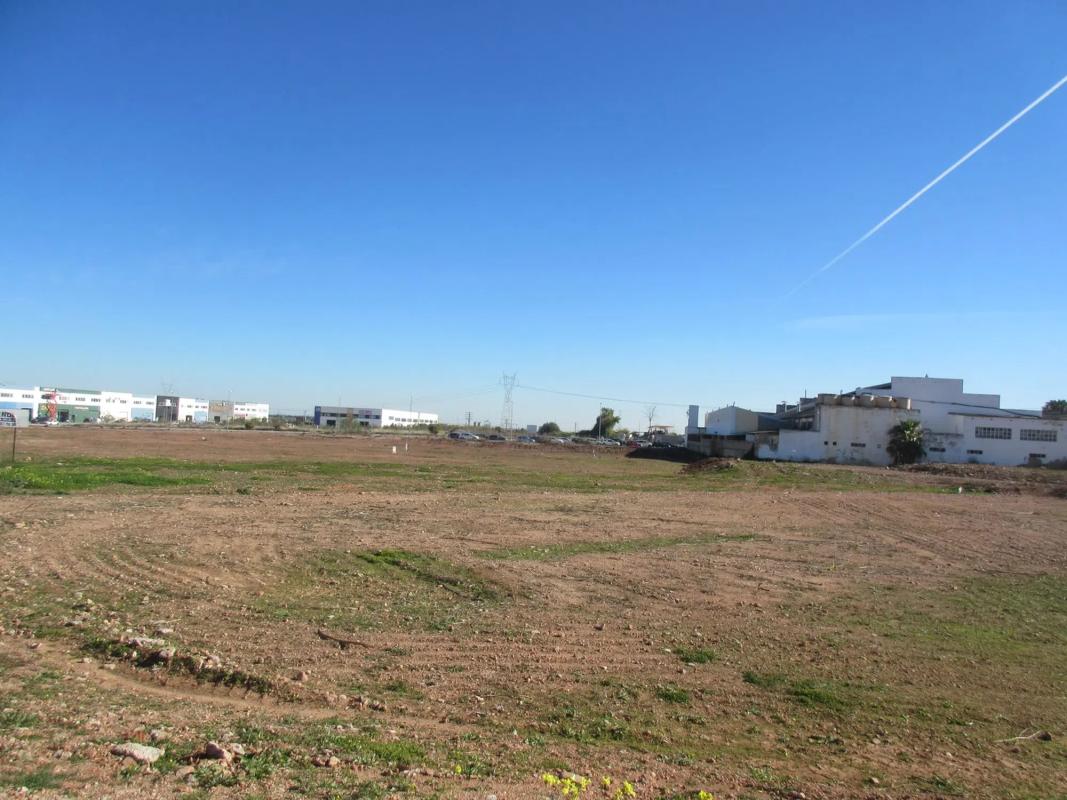 Terreno en venta en Bétera, Valencia photo 1