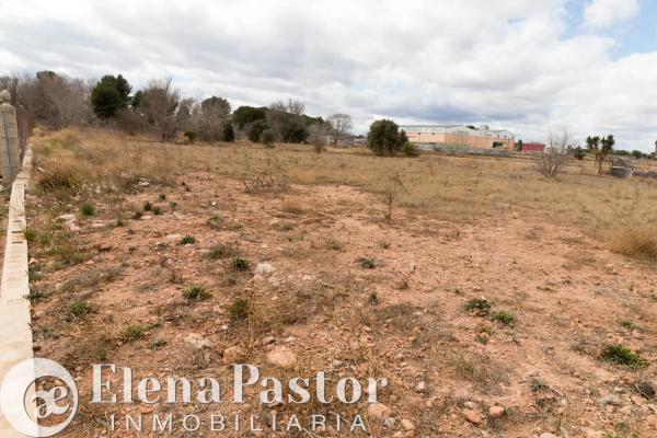 Terreno en plaza Poligono N-77.S photo 1