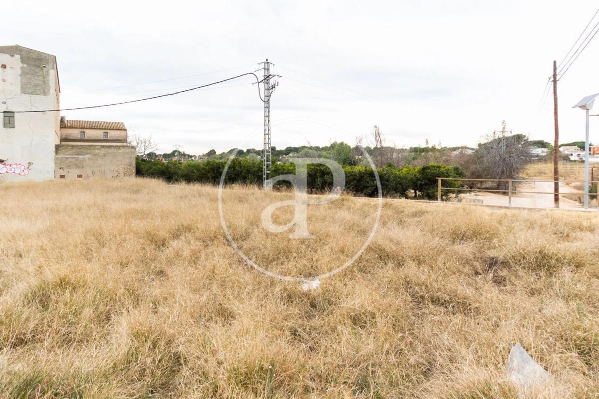 Terreno en venta en L'Eliana, Valencia photo 3