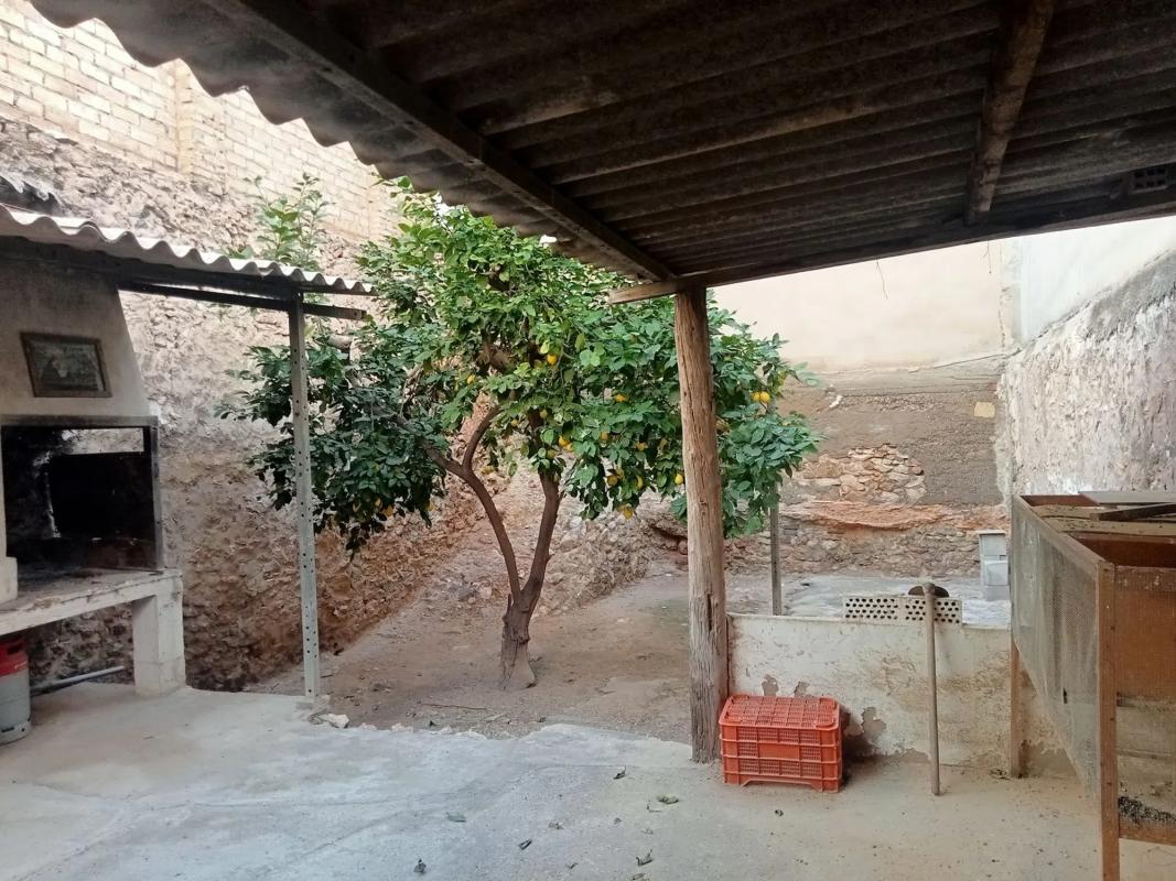 Terreno en venta en Riba-Roja de Túria, Valencia photo 1