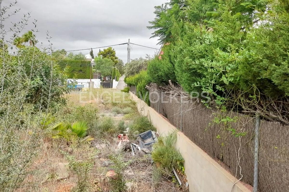 Terreno en venta en Riba-Roja de Túria, Valencia photo 5