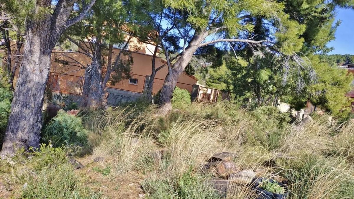 Terreno en venta en Serra, Valencia photo 1