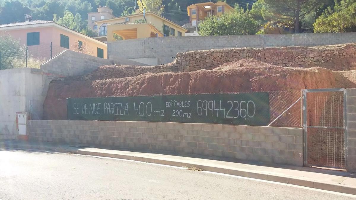 Terreno en venta en Serra, Valencia photo 1
