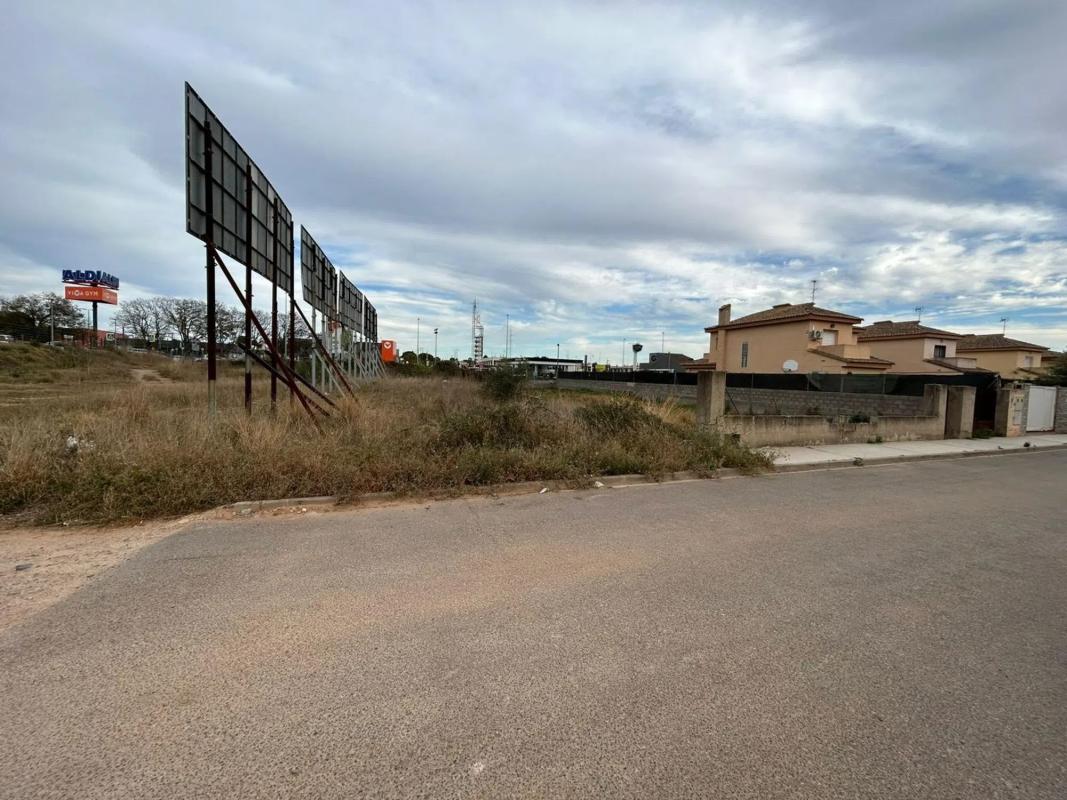 Terreno en venta en L'Eliana, Valencia photo 3