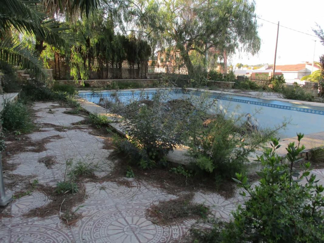 Terreno en venta en Riba-Roja de Túria, Valencia photo 2