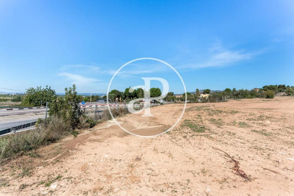 Terreno en venta en Olocau, Valencia photo 4