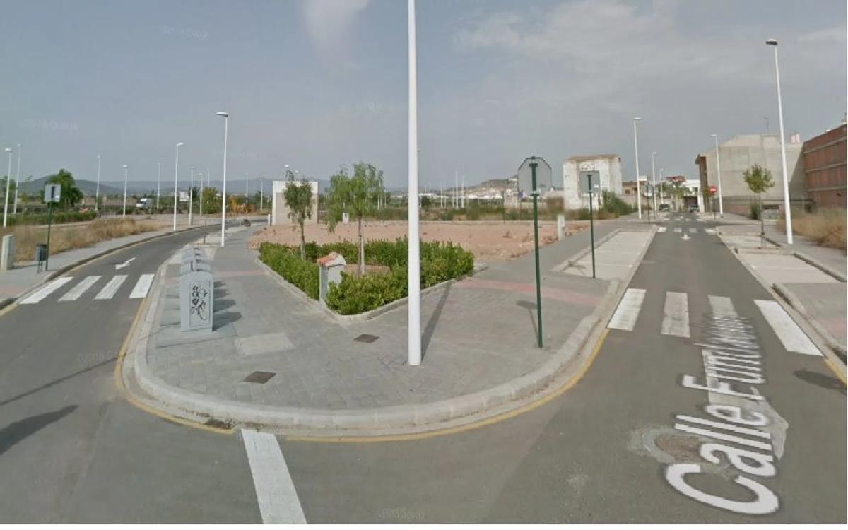 Land for sale in La Pobla de Vallbona, Valencia photo 3
