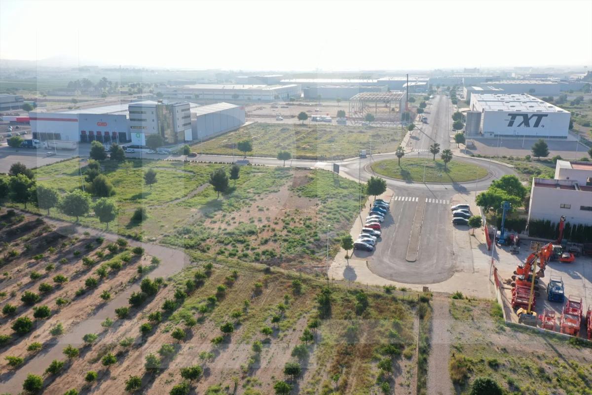 Terreno en venta en Riba-Roja de Túria, Valencia photo 5
