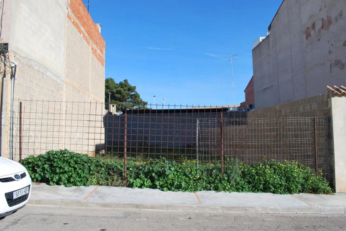 Terreno en venta en Benisano, Valencia photo 2