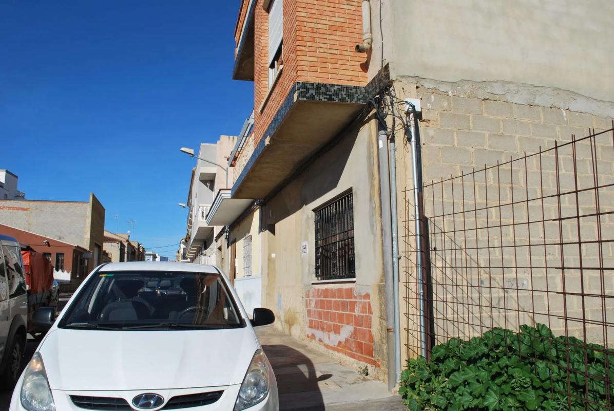 Terreno en venta en Benisano, Valencia photo 3