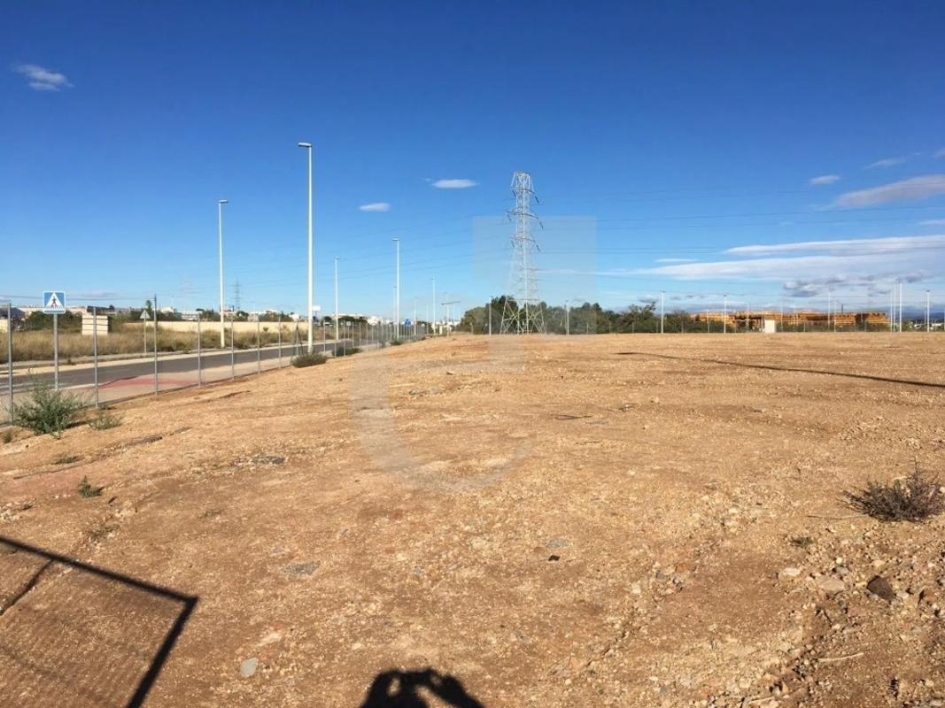 Terreno en venta en San Antonio de Benagéber, Valencia photo 3