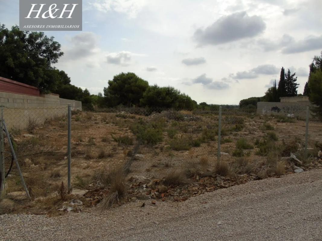 Terreno en venta en Bétera, Valencia photo 2