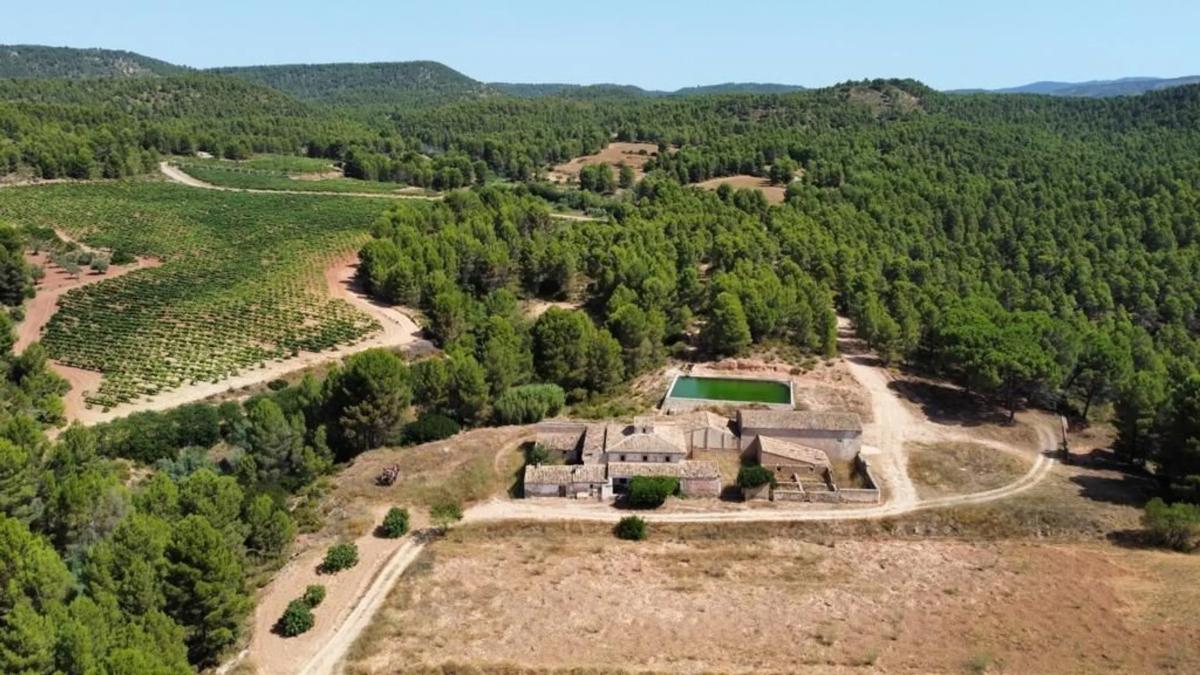 Terreno en venta en Ayora, Valencia photo 1