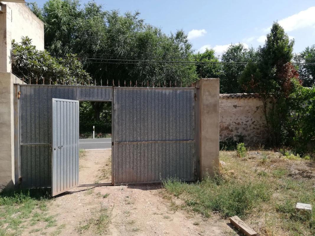 Terreno en venta en Ayora, Valencia photo 3