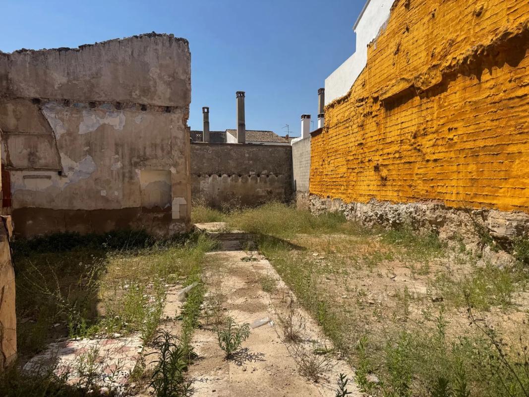 Terreno en venta en Yatova, Valencia photo 1