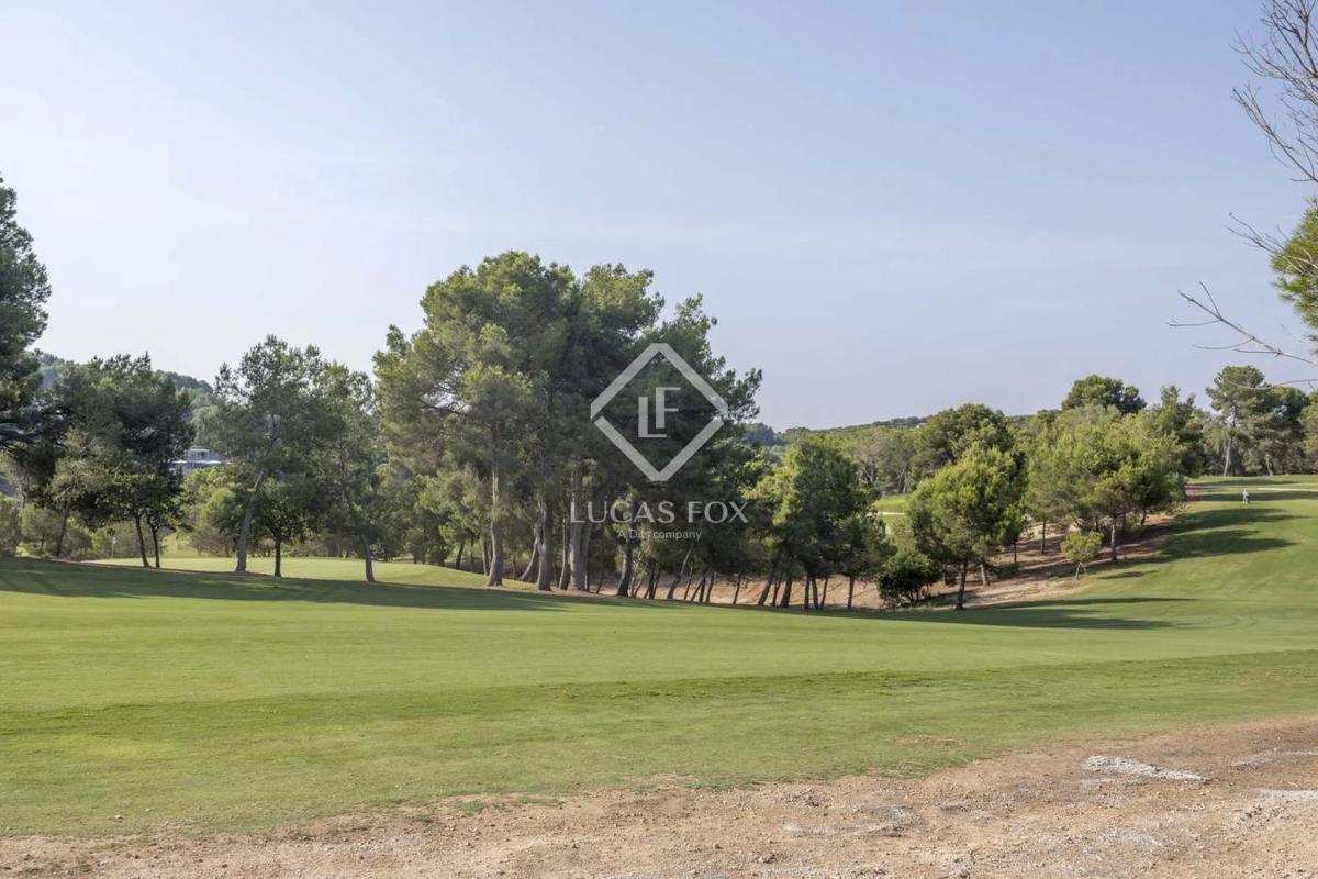 Land for sale in Chiva, Valencia photo 3