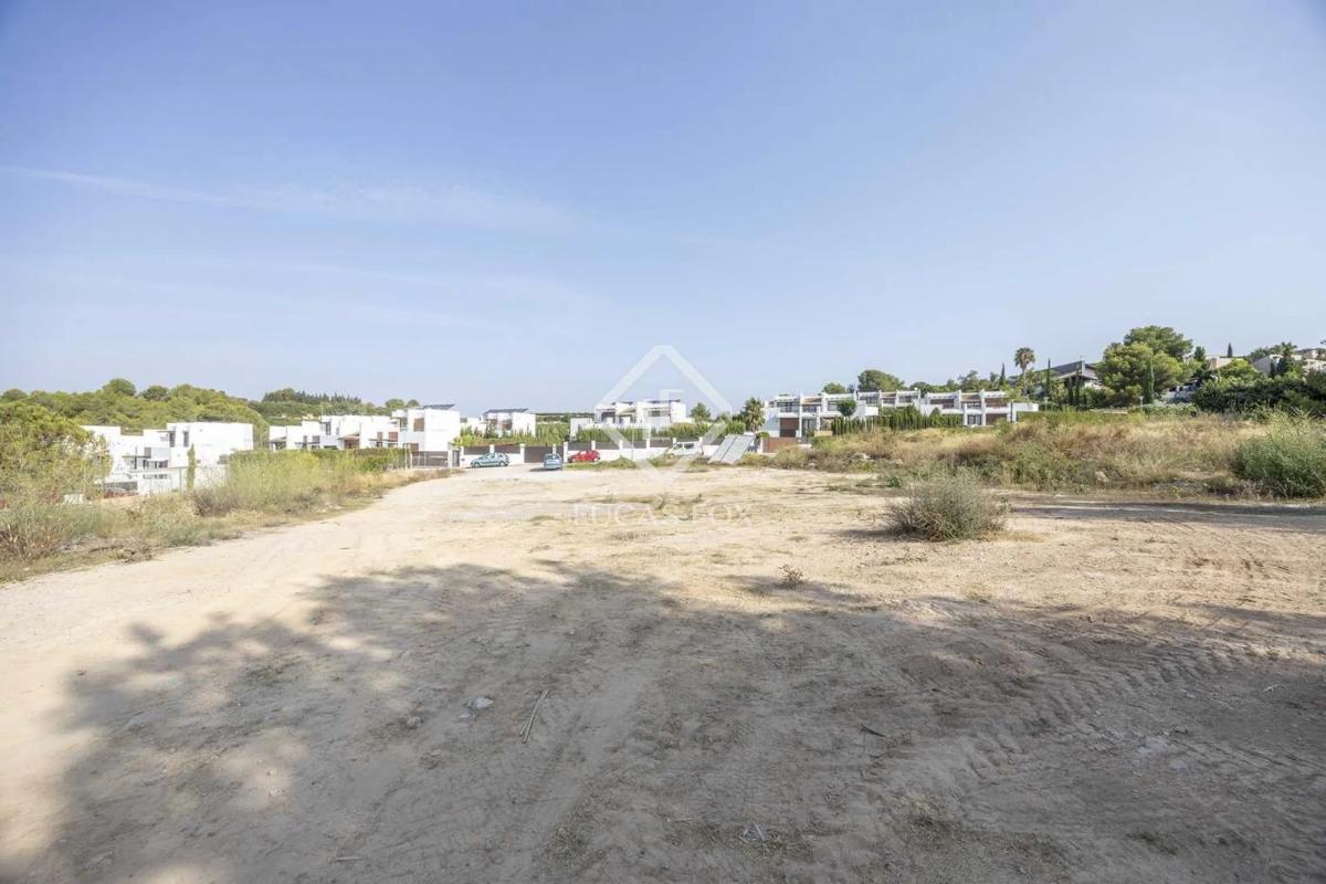 Land for sale in Chiva, Valencia photo 5