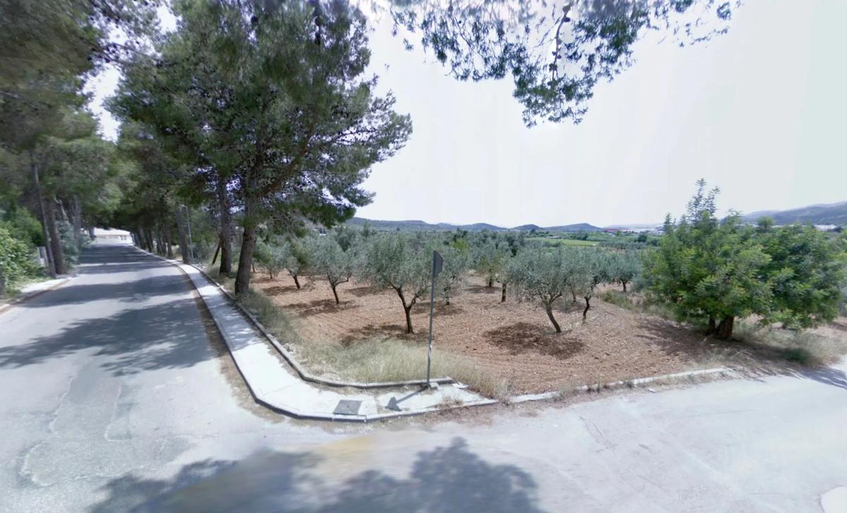 Terreno en venta en Chiva, Valencia photo 1