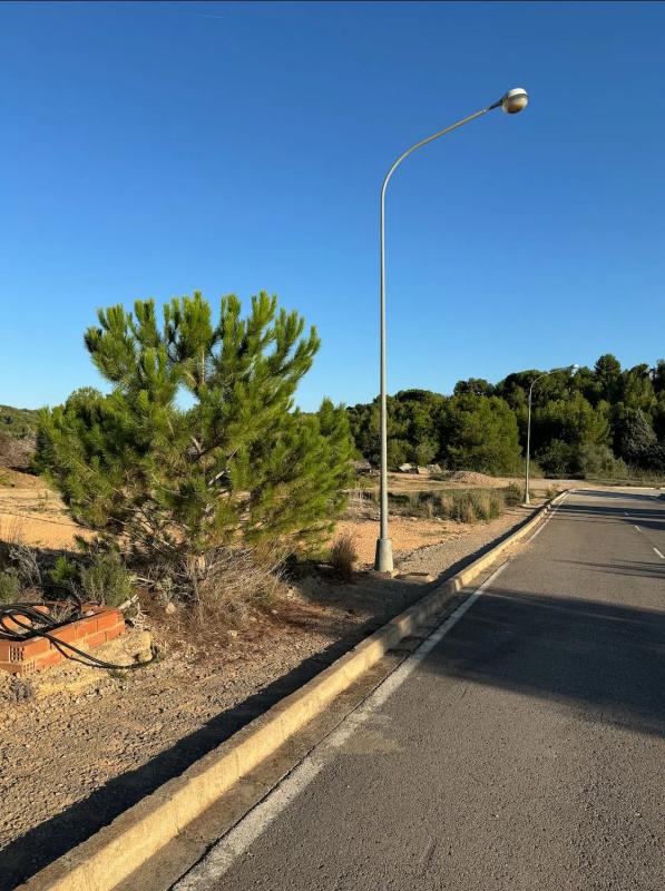 Terreno en venta en Chiva, Valencia photo 1