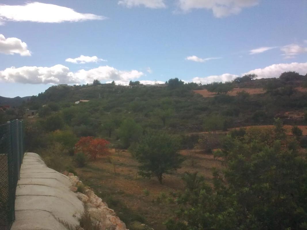 Terreno en venta en Chiva, Valencia photo 2