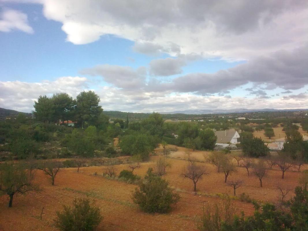 Terreno en venta en Chiva, Valencia photo 4