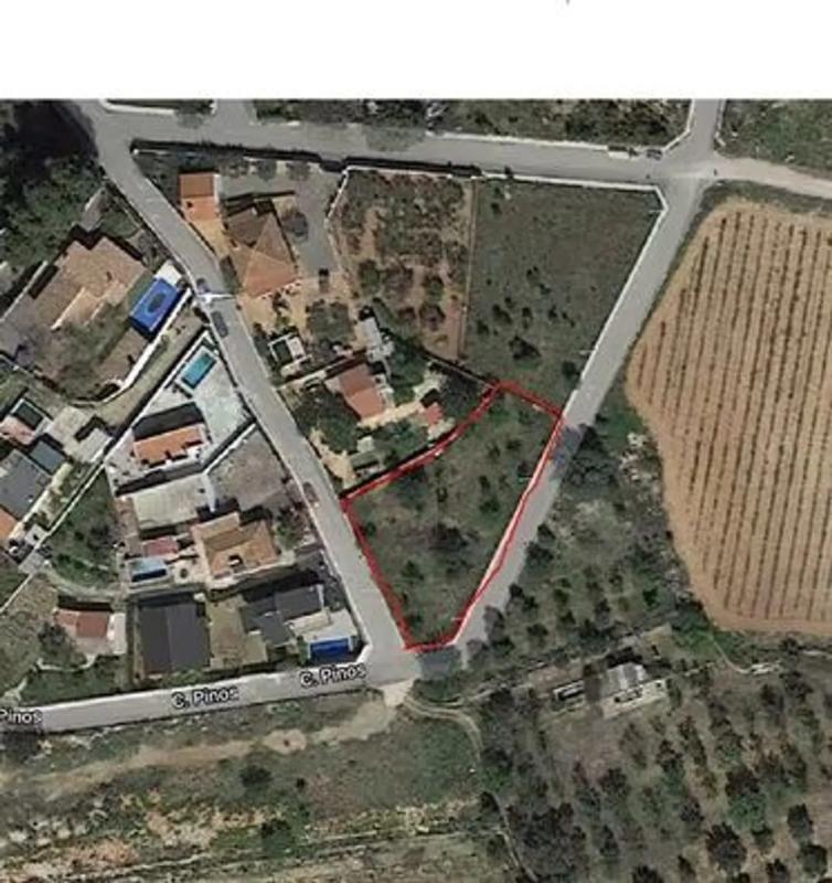 Terreno en venta en Cheste, Valencia photo 1