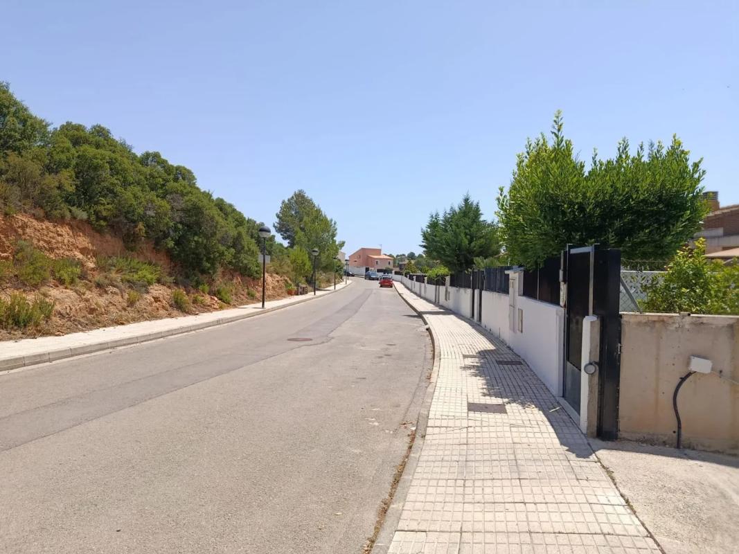 Terreno en venta en Alborache, Valencia photo 3