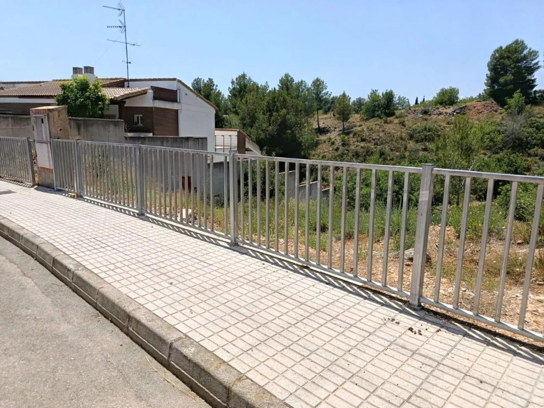 Terreno en venta en Alborache, Valencia photo 4