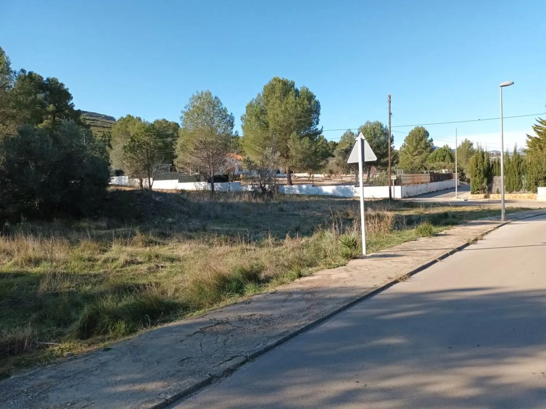 Terreno en venta en Macastre, Valencia photo 4