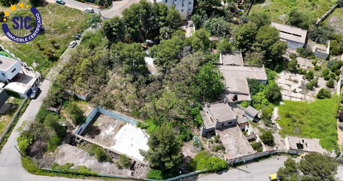 Land for sale in Chiva, Valencia photo 2