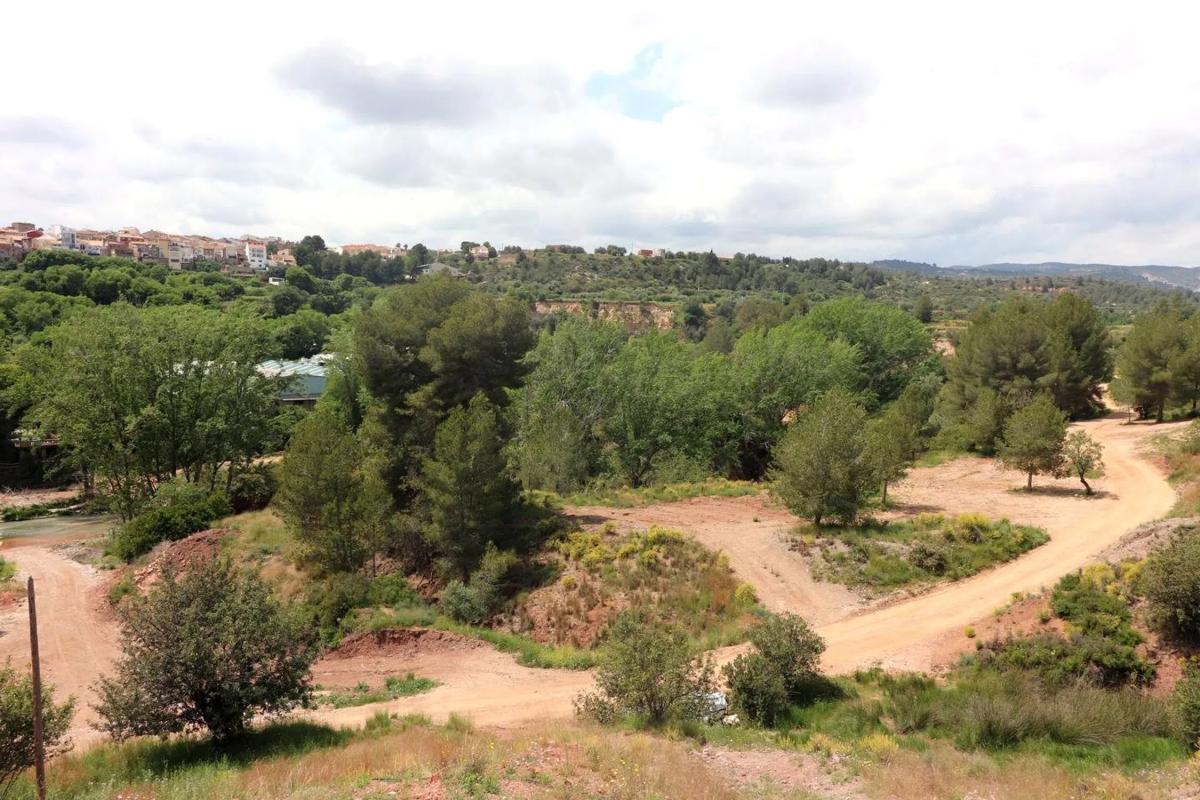 Land for sale in Alborache, Valencia photo 3