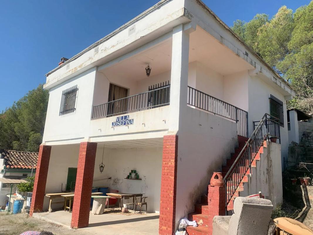 Land for sale in Chiva, Valencia photo 3