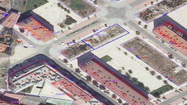 Terreno en calle Islas Columbretes thumbnail 1