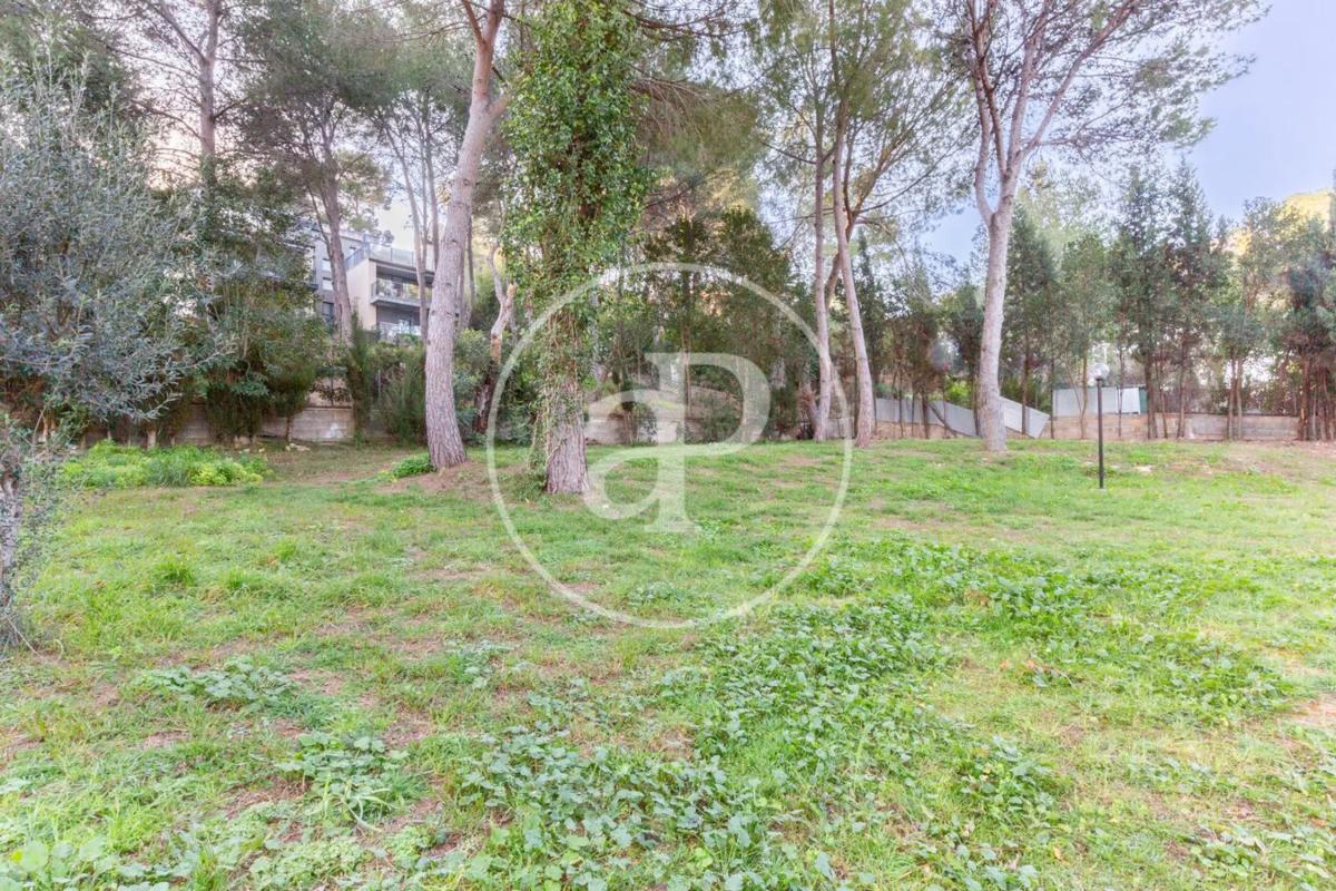 Участок земли на продажу в Чива, Валенсия photo 5