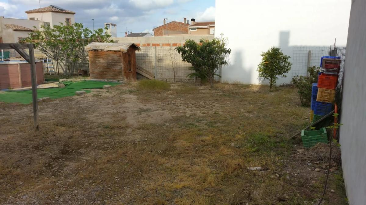 Terreno en venta en Yatova, Valencia photo 1
