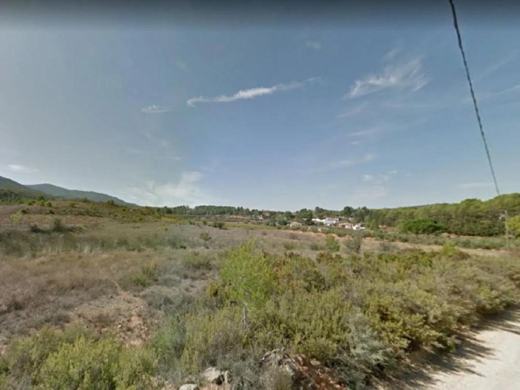 Terreno en venta en Siete Aguas, Valencia photo 3