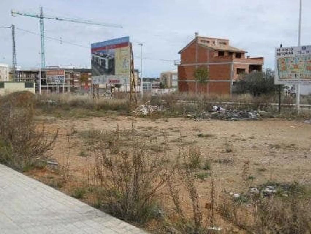 Terreno en venta en Cheste, Valencia photo 1