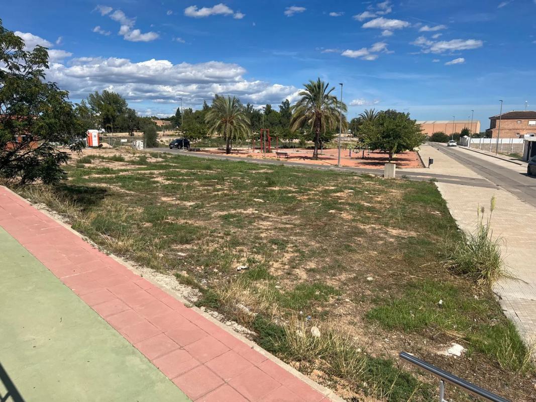 Terreno en venta en Cheste, Valencia photo 4