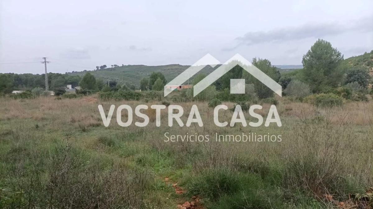 Terreno en venta en Macastre, Valencia photo 1