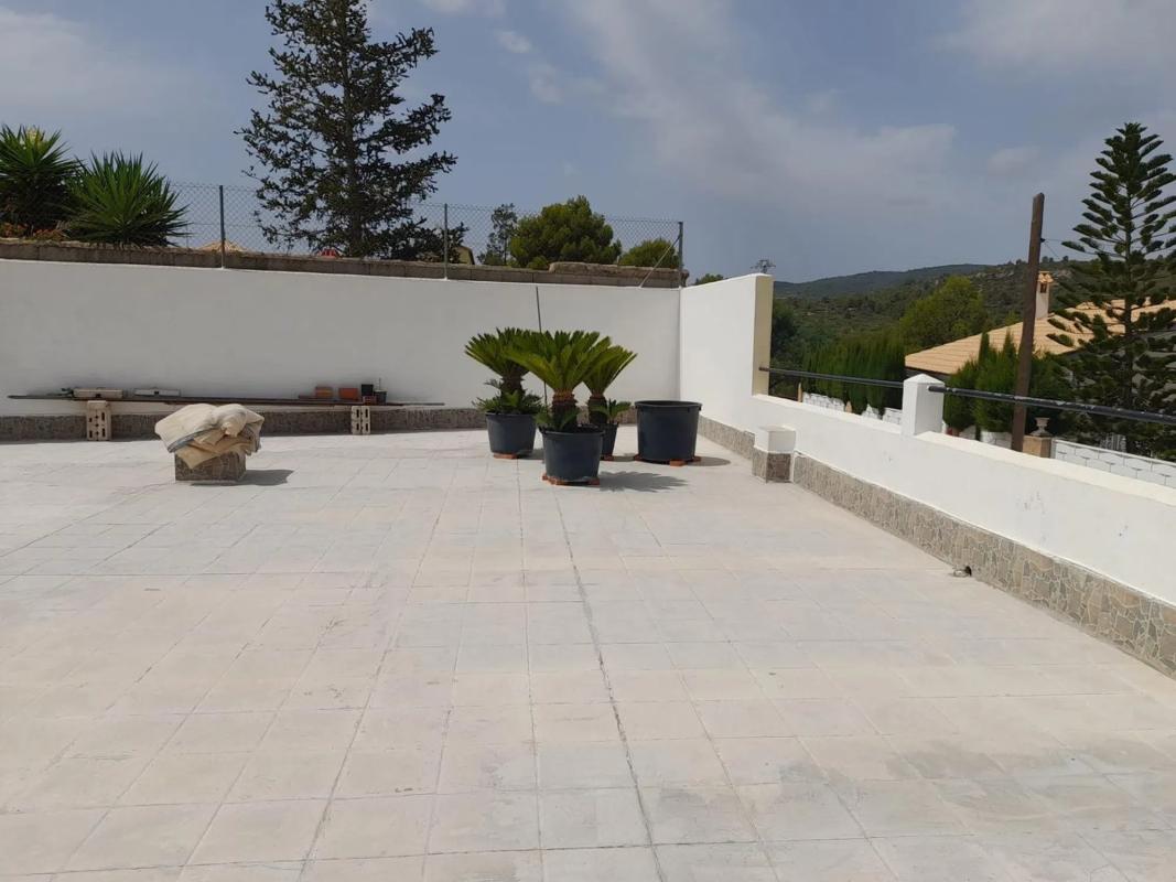 Terreno en venta en Alborache, Valencia photo 3