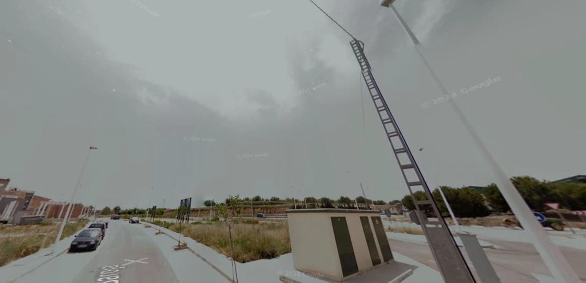 Terreno en venta en Cheste, Valencia photo 2