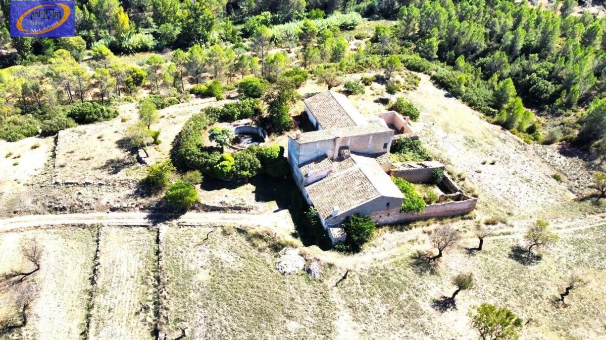 Terreno en venta en Yatova, Valencia photo 3
