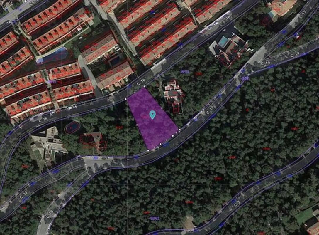 Terreno en venta en Chiva, Valencia photo 1
