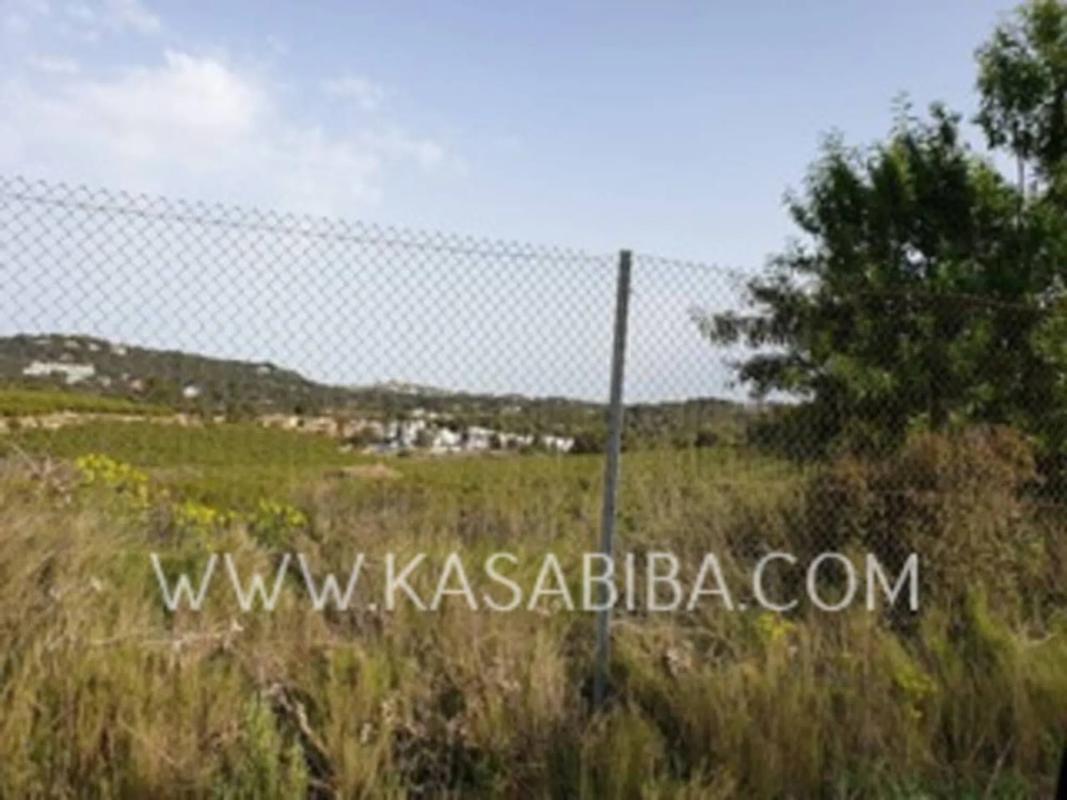 Terreno en venta en Chiva, Valencia photo 2